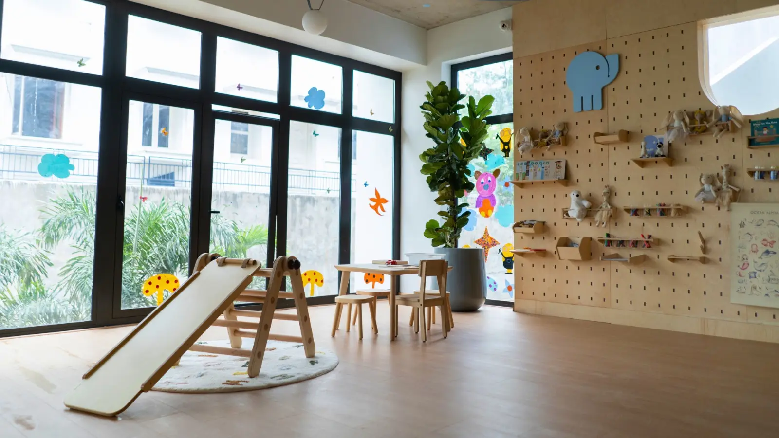 Preschool classroom environment and activities